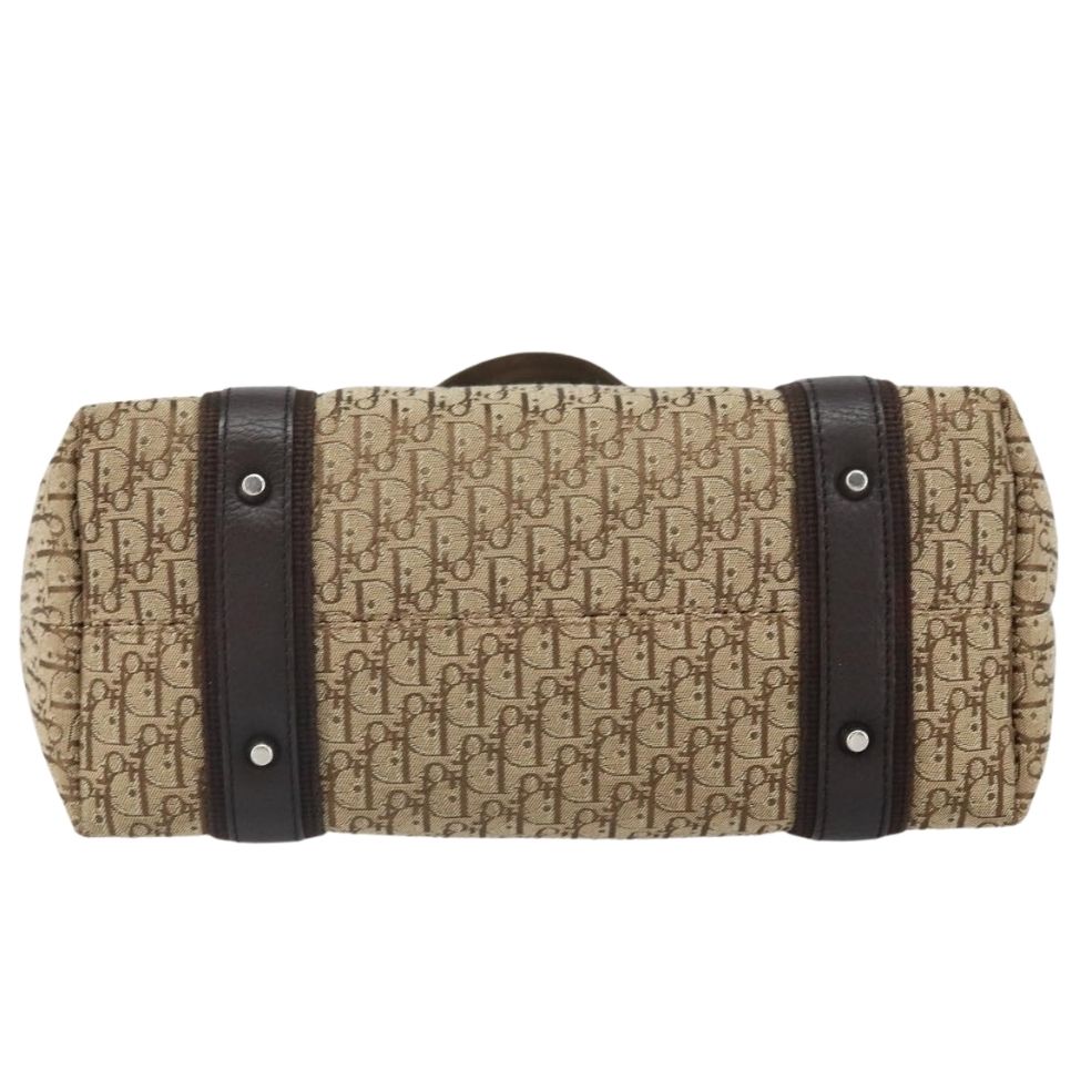 Trotter Street Chic Tote