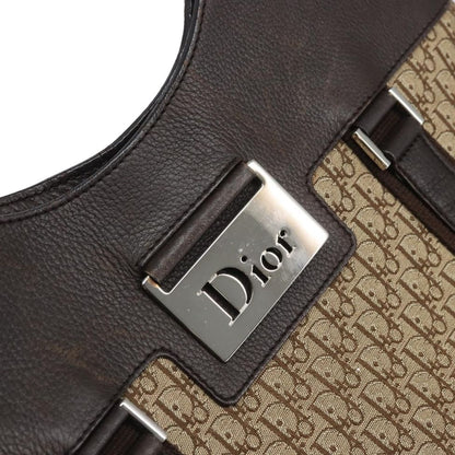 Trotter Street Chic Tote